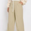 YOURS - Pantalon Wide Leg Beige Taille Contrastée 1 YOURS - Pantalon Wide Leg Beige Taille Contrastée -Evans Boutique 6eeea605 3a41 49 140074 A