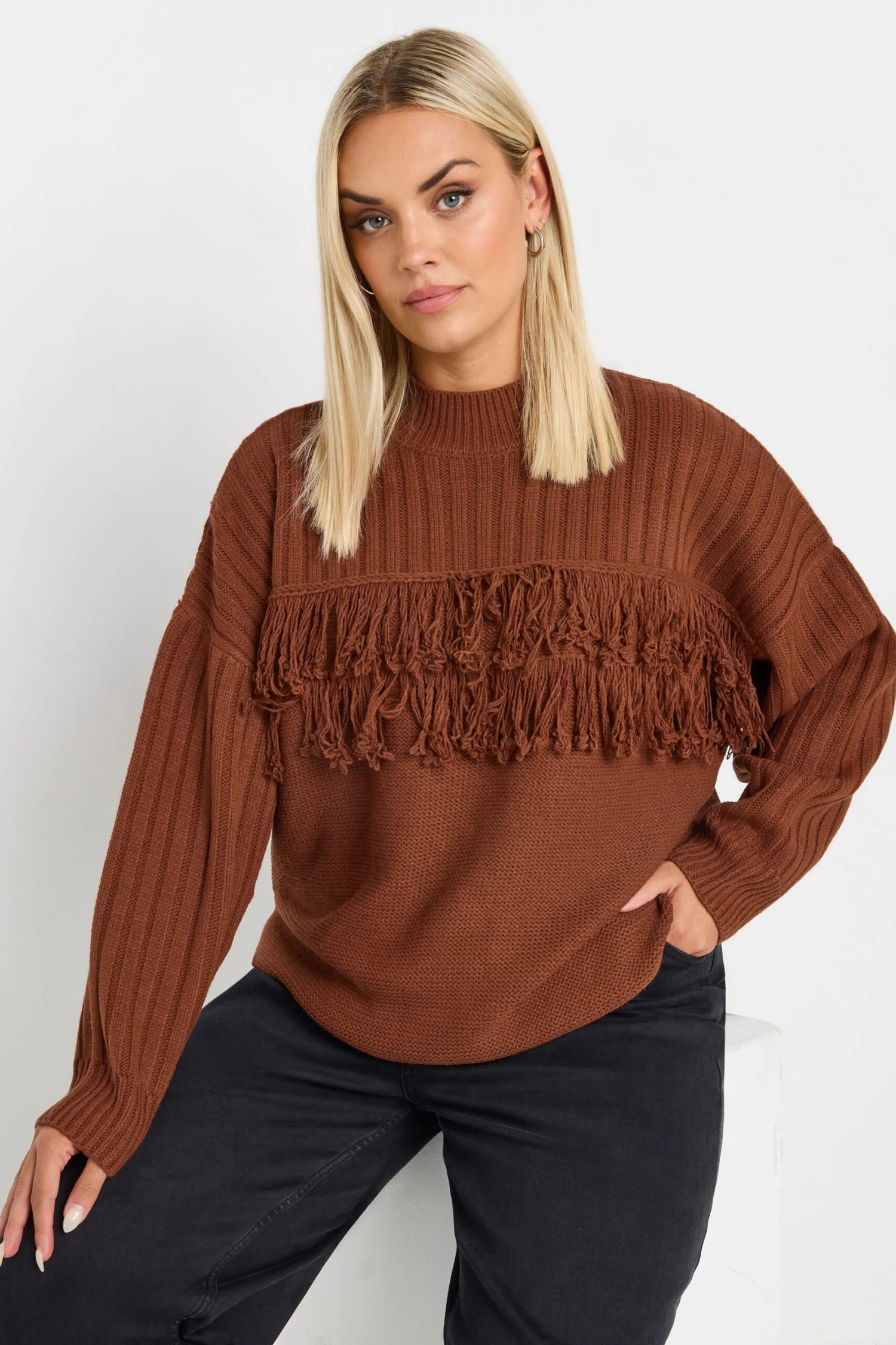 YOURS - Pull Rouille Nervuré Manches Longues à Franges 3 YOURS - Pull Rouille Nervuré Manches Longues à Franges