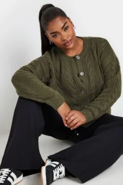 YOURS - Cardigan Vert Kaki Court Maille Tressée