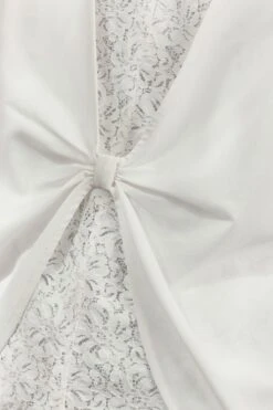 YOURS - Top Blanc Léger Découpé Dentelle Floral 11 YOURS - Top Blanc Léger Découpé Dentelle Floral -Evans Boutique 7207c40d cf58 44 330758 D