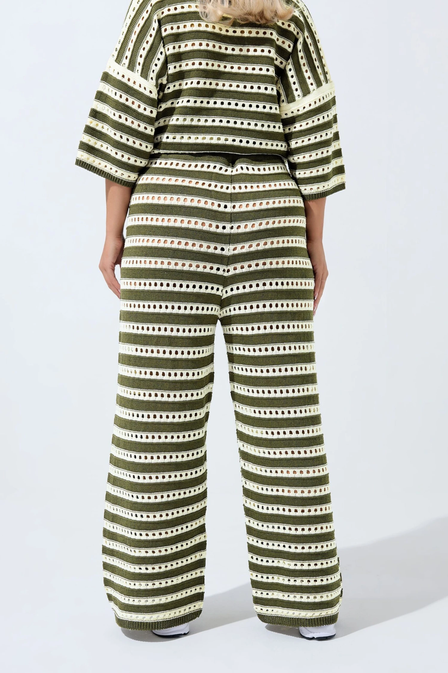 LIMITED COLLECTION Pantalon Large En Crochet à Rayures Vertes Et Blanches 5 LIMITED COLLECTION Pantalon Large En Crochet à Rayures Vertes Et Blanches – Image 3