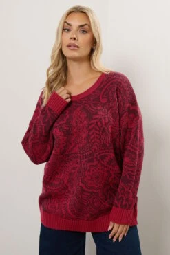 YOURS Curve Pull En Maille à Motif Cachemire Rouge Bordeaux -Evans Boutique 7889ae46 c87f 4a 280813 B