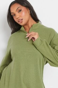 YOURS Curve Robe Pull Côtelée Verte à Col Zippé 10 YOURS Curve Robe Pull Côtelée Verte à Col Zippé -Evans Boutique 78bd4566 ce8d 4c 303891 D
