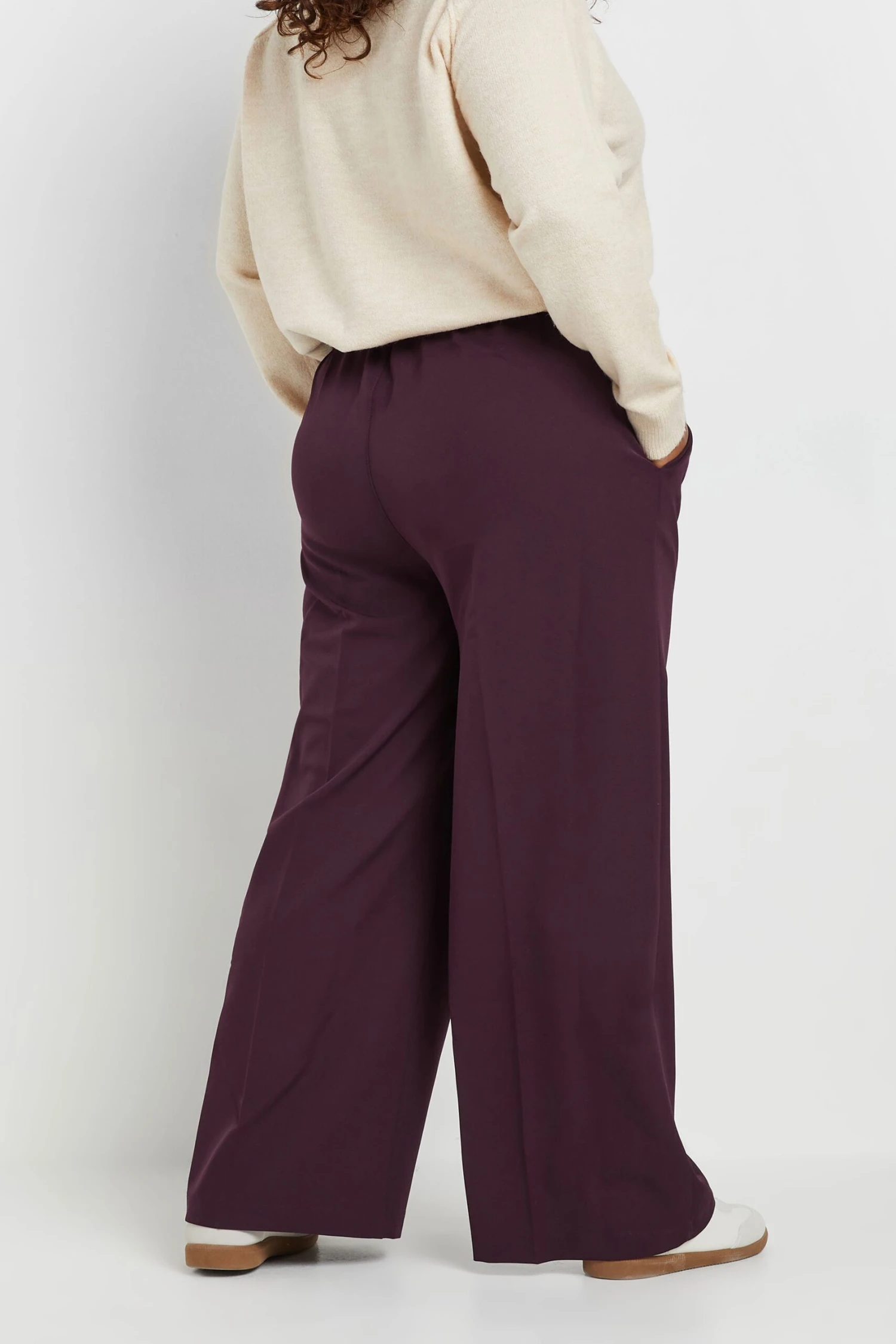 YOURS - Pantalon Bordeaux Coupe Wide Leg à Poches 7 YOURS - Pantalon Bordeaux Coupe Wide Leg à Poches – Image 5