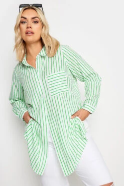 YOURS - Chemisier Vert Pomme Rayures Style Boyfriend 9 YOURS - Chemisier Vert Pomme Rayures Style Boyfriend -Evans Boutique 7958883b f434 42 330428 A