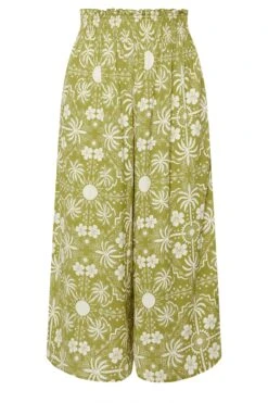 YOURS - Pantalon Jupe-Culotte Vert Design Palmiers 11 YOURS - Pantalon Jupe-Culotte Vert Design Palmiers -Evans Boutique 799d14c7 9c42 48 145296 X
