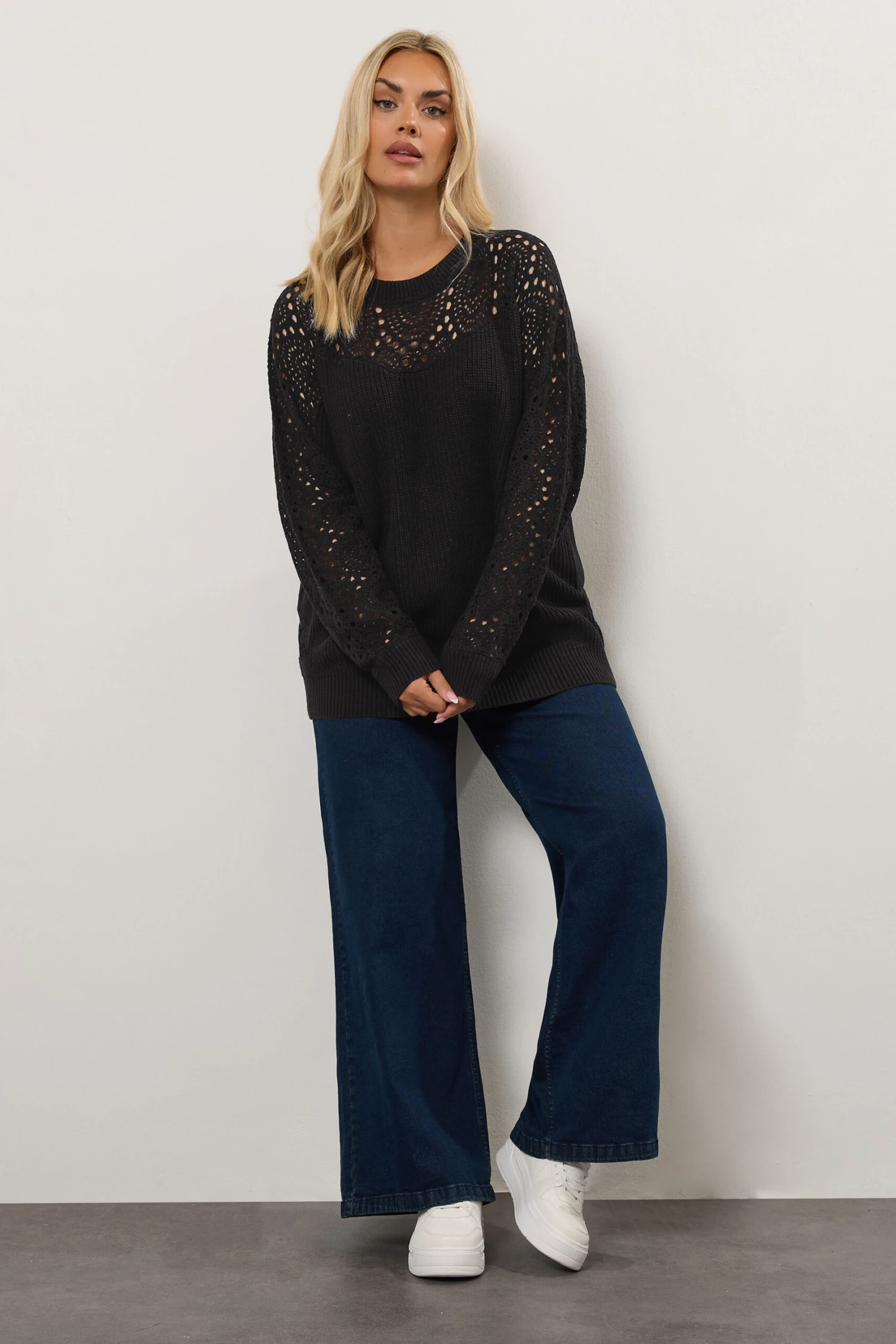 YOURS Curve Pull En Maille Pointelle Noire 4 YOURS Curve Pull En Maille Pointelle Noire – Image 2