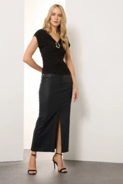 LTS Tall Black Ruched Buckle Top 10 LTS Tall Black Ruched Buckle Top -Evans Boutique 7d272bfb 5b19 45 356566 B
