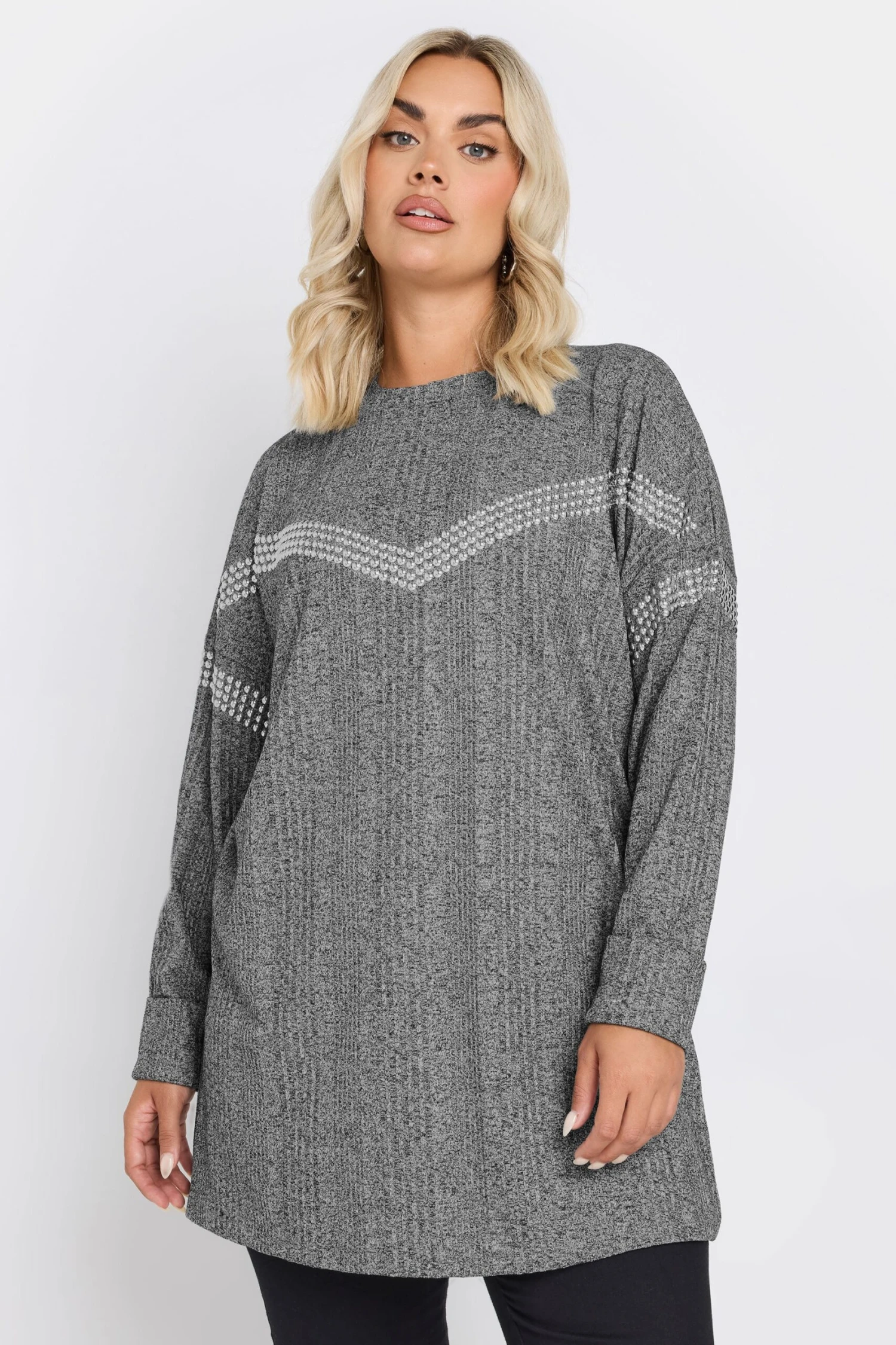 YOURS - Pull Gris Nervuré Zig Zag Cloutés 3 YOURS - Pull Gris Nervuré Zig Zag Cloutés