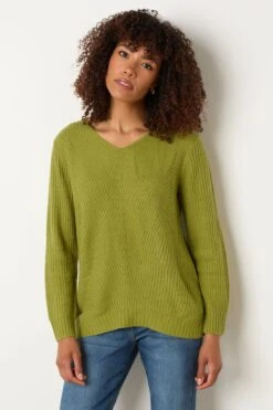 M&Co Fern Green V-Neck Long Sleeve Knitted Jumper 9 M&Co Fern Green V-Neck Long Sleeve Knitted Jumper -Evans Boutique 7f05b9a1 a77e 48 502426 A