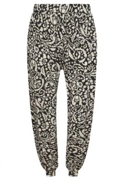 YOURS Curve Pantalon Sarouel à Revers Noir Imprimé Cachemire 11 YOURS Curve Pantalon Sarouel à Revers Noir Imprimé Cachemire -Evans Boutique 7f86ce59 29ee 4a 304272 X