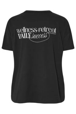 YOURS ACTIVE - Top Noir Oversize 'Wellness Retreat' 14 YOURS ACTIVE - Top Noir Oversize 'Wellness Retreat' -Evans Boutique 7f8b6461 b6f7 4a 149422 Y