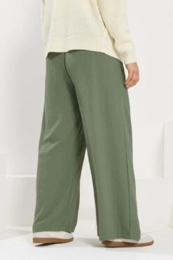 YOURS - Pantalon Wide Leg Vert Kaki En Sergé à Poches -Evans Boutique 80f225ca efa7 4f 310057 C