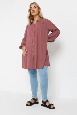 YOURS - Chemisier Rose Long Crochet Floral -Evans Boutique 8442bb13 9f05 49 330678 B