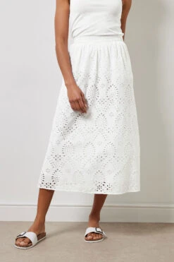 M&Co White Cotton Broderie Midi Skirt -Evans Boutique 849bb9e4 95f6 4e 502363 A