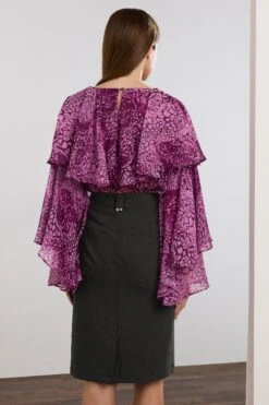 STAR Black Zip Detail Pencil Skirt 10 STAR Black Zip Detail Pencil Skirt -Evans Boutique 84c7f679 e666 4b 110752 E