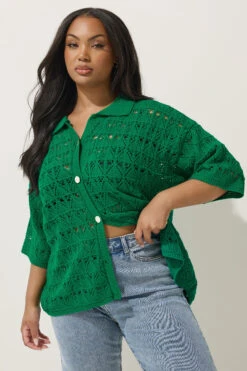 LIMITED COLLECTION - Chemisier Vert En Crochet Boutonné