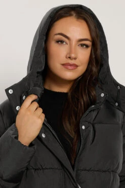EVANS Curve Black Maxi Puffer Coat 13 EVANS Curve Black Maxi Puffer Coat -Evans Boutique 8673c478 349a 4a 616222 F