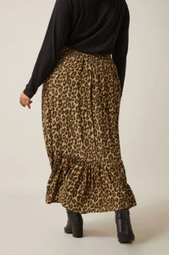 EVANS Curve Brown Leopard Print Maxi Skirt 10 EVANS Curve Brown Leopard Print Maxi Skirt -Evans Boutique 877df294 b28d 4b 615790 C