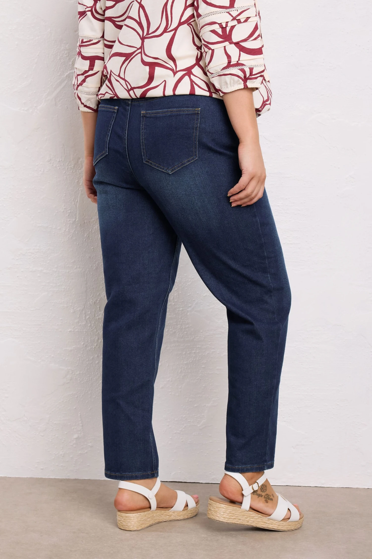 EVANS Curve Indigo Blue Denim Mom Jeans 6 EVANS Curve Indigo Blue Denim Mom Jeans – Image 4