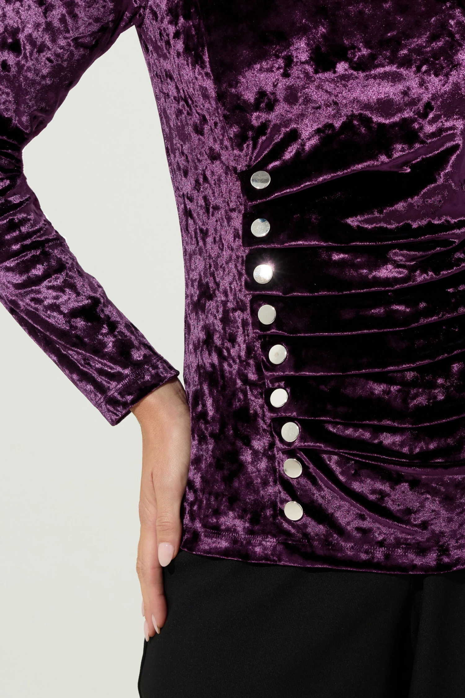STAR Purple Velvet Button Detail Top 6 STAR Purple Velvet Button Detail Top – Image 4
