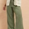 YOURS - Pantalon Wide Leg Vert Kaki Plissé En Lin -Evans Boutique 8ec9040c 487f 40 310263 A
