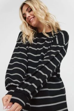 YOURS Curve Robe Pull à Rayures Noires Et Grises YOURS Curve 10 YOURS Curve Robe Pull à Rayures Noires Et Grises YOURS Curve -Evans Boutique 90521dfe 8c60 4b 303929 D