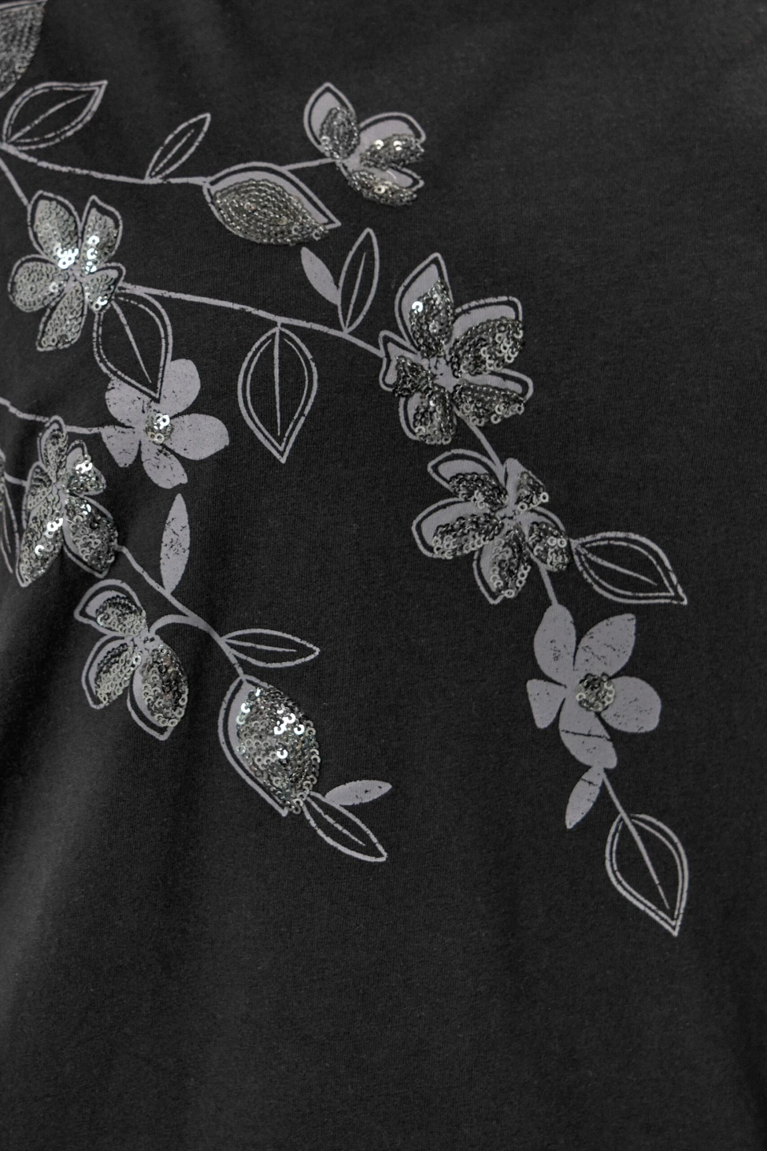 YOURS - Top Oversize Noir Floral Manches Courtes 6 YOURS - Top Oversize Noir Floral Manches Courtes – Image 4