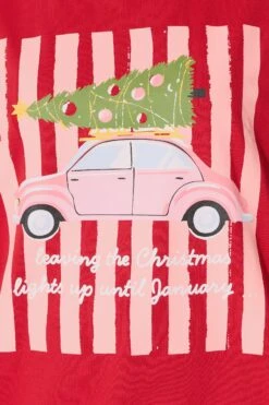 LIMITED COLLECTION Sweat-shirt Graphique Curve Red Christmas Lights 10 LIMITED COLLECTION Sweat-shirt Graphique Curve Red Christmas Lights -Evans Boutique 9206c2a7 3d8b 41 216937 D