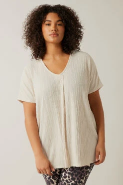 EVANS Curve Cream Plisse Pleat Front Top