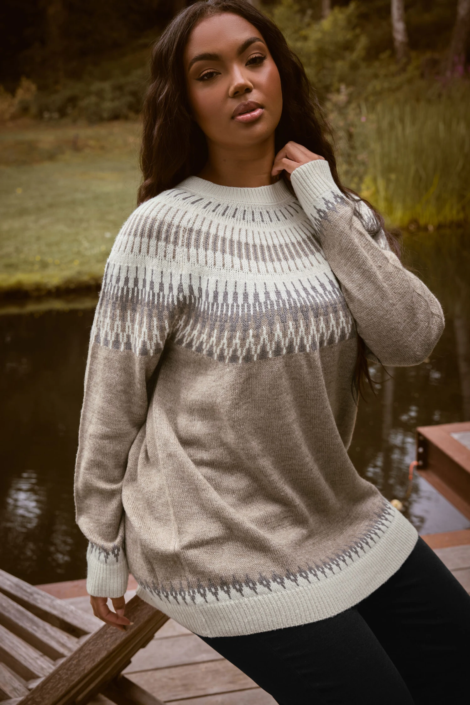 YOURS Curve Pull En Maille Fairisle Marron Naturel 3 YOURS Curve Pull En Maille Fairisle Marron Naturel