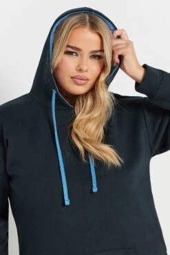 YOURS - Pull à Capuche Bleu Marine Cordons Ajustables -Evans Boutique 980dea96 c0b3 4b 303850 D