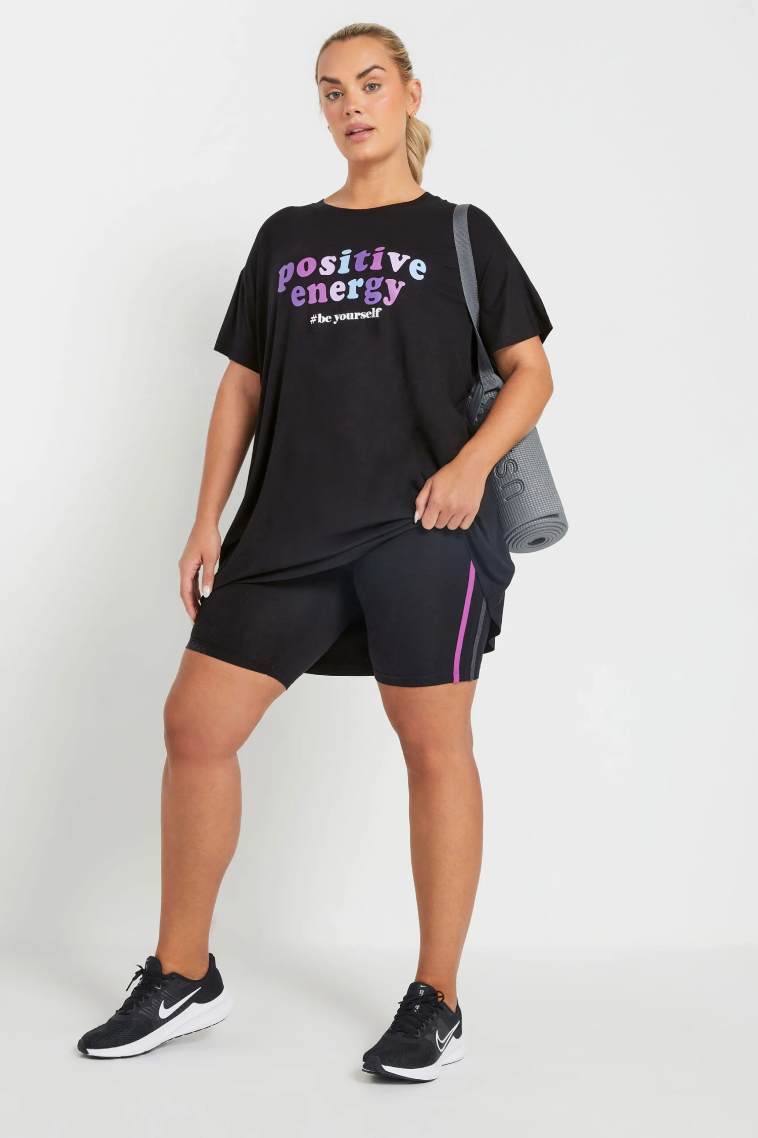 YOURS ACTIVE - Top Noir 'Positive Energy' Manches Courtes 5 YOURS ACTIVE - Top Noir 'Positive Energy' Manches Courtes – Image 3