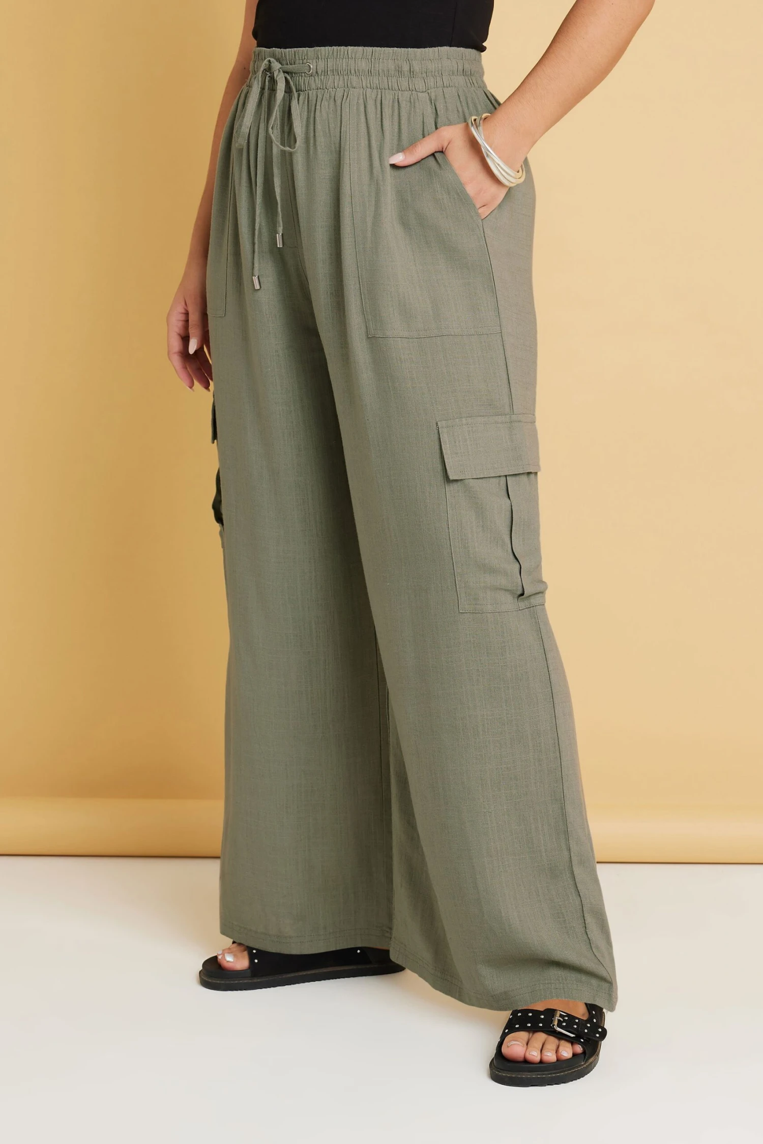 YOURS - Pantalon Wide Leg Cargo Vert Kaki En Lin 5 YOURS - Pantalon Wide Leg Cargo Vert Kaki En Lin – Image 3