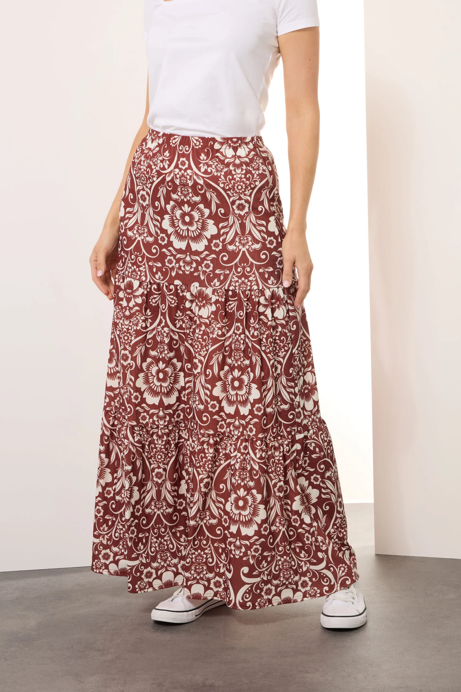 LTS Tall Red Floral Print Tiered Maxi Skirt 4 LTS Tall Red Floral Print Tiered Maxi Skirt – Image 2