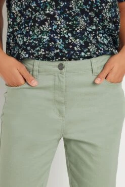 M&Co Sage Green Cropped Jeans -Evans Boutique 9d20d662 9aa3 4d 502129 D