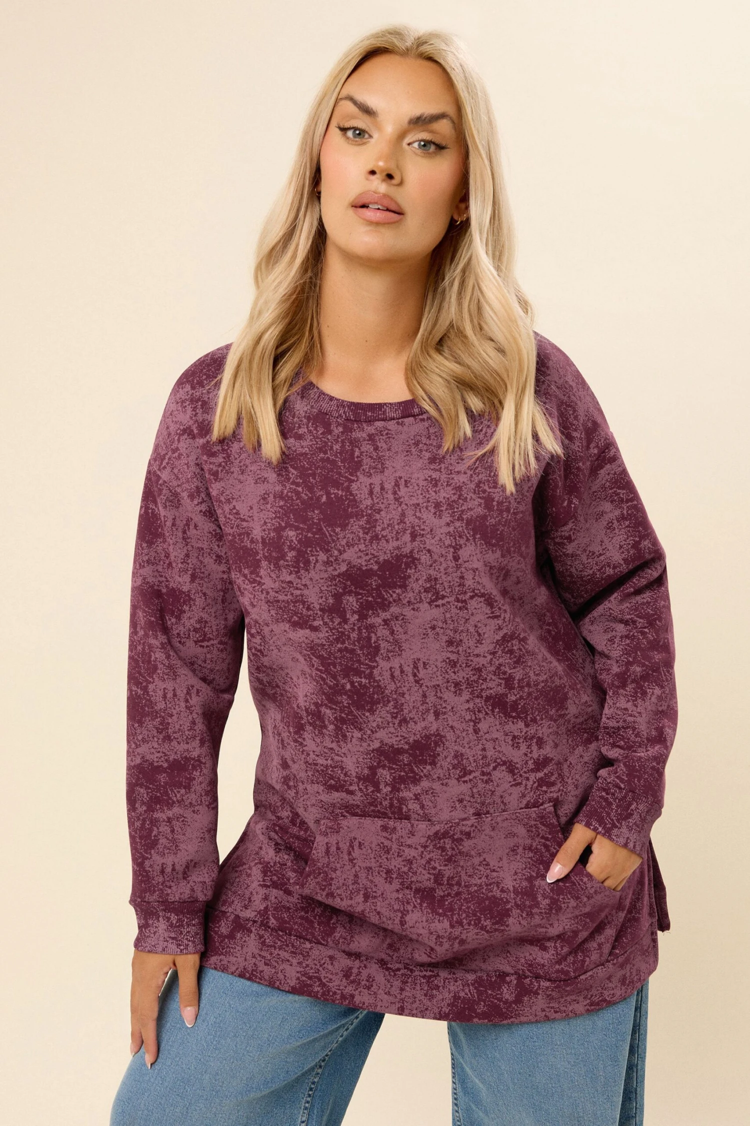 YOURS - Sweat-shirt à Poche Imprimé Abstrait Rouge 3 YOURS - Sweat-shirt à Poche Imprimé Abstrait Rouge