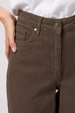 M&Co Chocolate Brown Mom Jeans 12 M&Co Chocolate Brown Mom Jeans -Evans Boutique a45f70ba 3a67 41 502554 C