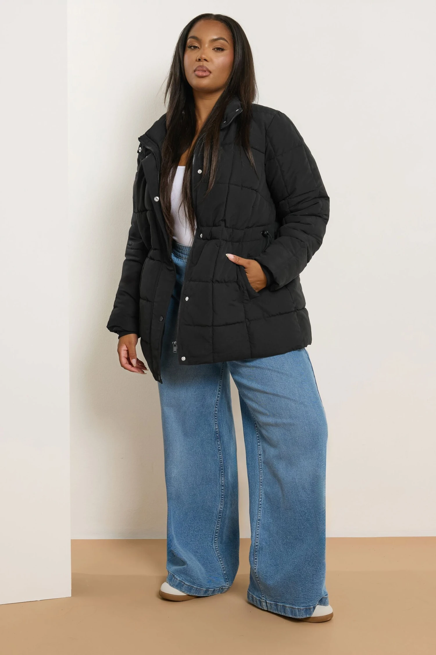 YOURS Curve Manteau Matelassé Noir Carré YOURS Curve 4 YOURS Curve Manteau Matelassé Noir Carré YOURS Curve – Image 2