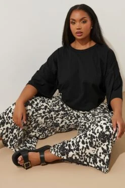 YOURS - Pantalon Jupe-Culotte Blanc Imprimé Vache -Evans Boutique a5b9a447 a8ab 4d 145278 A
