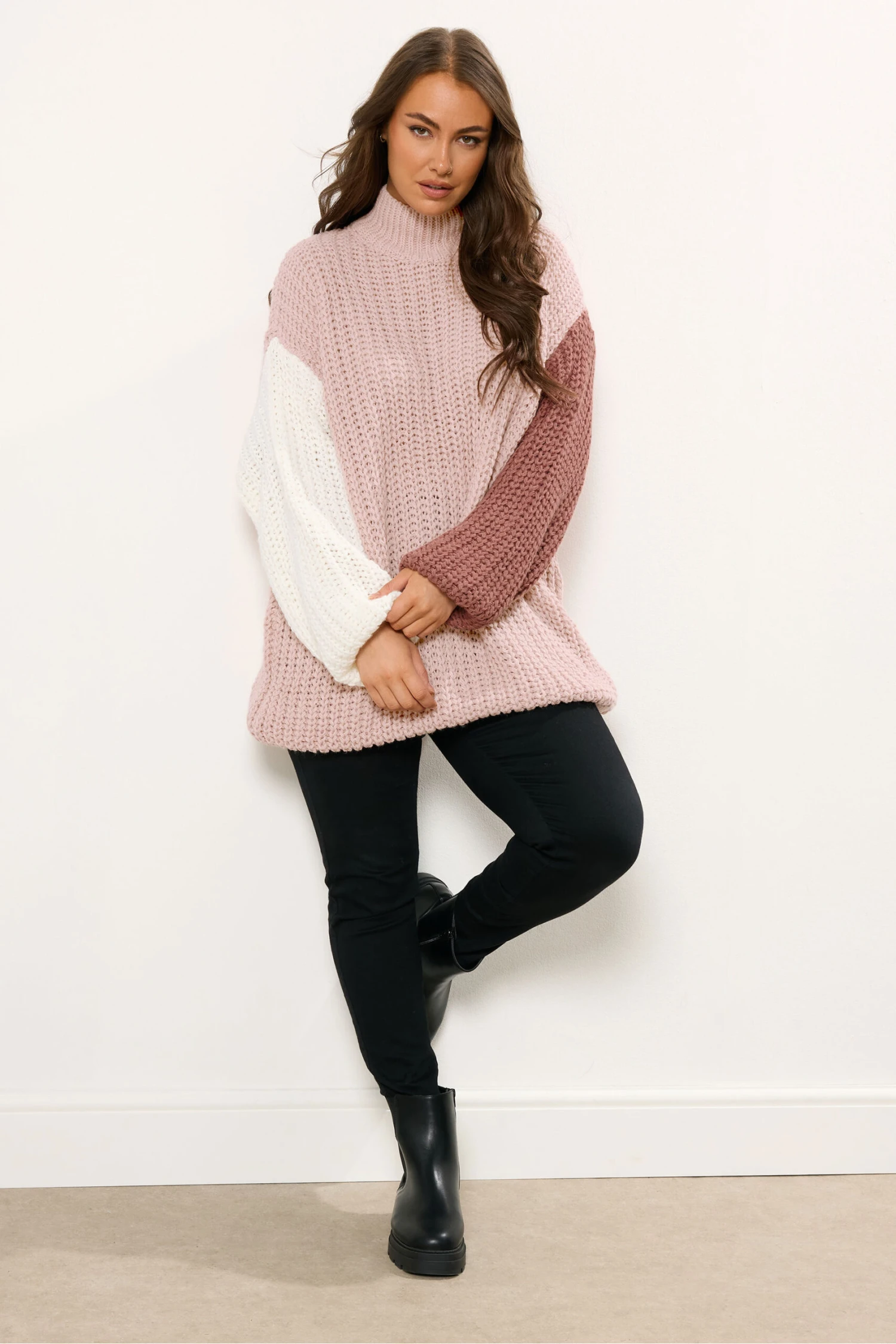 YOURS Curve Pull En Maille Colorblock Marron Naturel 4 YOURS Curve Pull En Maille Colorblock Marron Naturel – Image 2