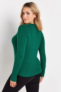 M&Co Teal Green Long Sleeve V-Neck Jumper 9 M&Co Teal Green Long Sleeve V-Neck Jumper -Evans Boutique a72661d8 d88b 48 501581 C