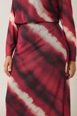 EVANS Curve Burgundy Red Abstract Print Mesh Midi Skirt 11 EVANS Curve Burgundy Red Abstract Print Mesh Midi Skirt -Evans Boutique a8091c1f 3d40 4f 615949 D