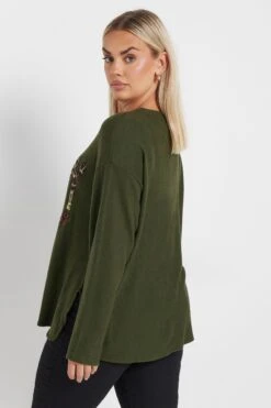 YOURS - Sweatshirt Vert Kaki Brodé 'Merry Christmas' Sequins Léopard 10 YOURS - Sweatshirt Vert Kaki Brodé 'Merry Christmas' Sequins Léopard -Evans Boutique ad355524 0c98 49 303823 C