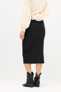 LTS Tall Black Coated Front Slit Skirt 11 LTS Tall Black Coated Front Slit Skirt -Evans Boutique ae77c648 6160 43 354096 C