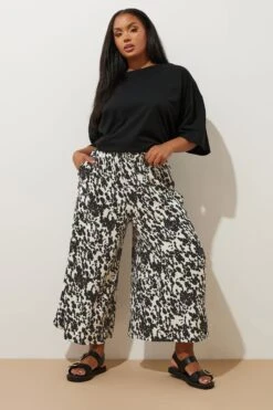 YOURS - Pantalon Jupe-Culotte Blanc Imprimé Vache