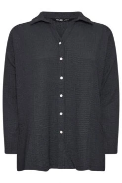 YOURS - Chemisier Noir Texturé Boutons à Strass 11 YOURS - Chemisier Noir Texturé Boutons à Strass -Evans Boutique b5a77a5d 5626 45 321943 X