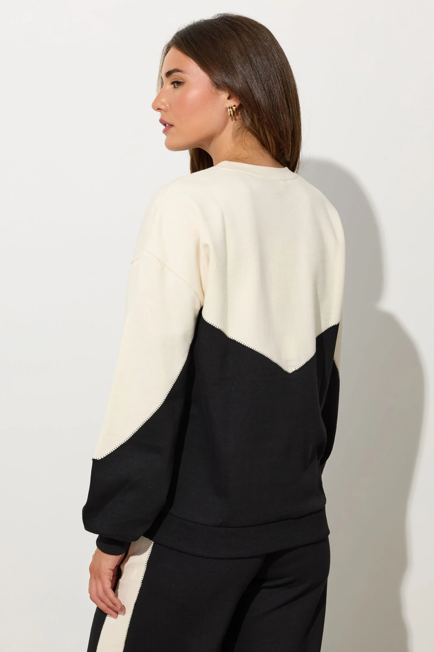 LTS Tall Black Contrast Colour Block Sweatshirt 6 LTS Tall Black Contrast Colour Block Sweatshirt – Image 4