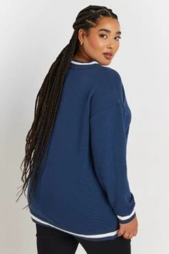 YOURS - Sweatshirt Varsity Bleu Marine & Blanc 'New York' -Evans Boutique b6d6be19 ceb8 43 303756 C