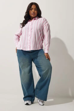 LIMITED COLLECTION - Chemisier Rose & Blanc à Rayures 'Championship' -Evans Boutique b7cd621e 1ee3 48 216422 B